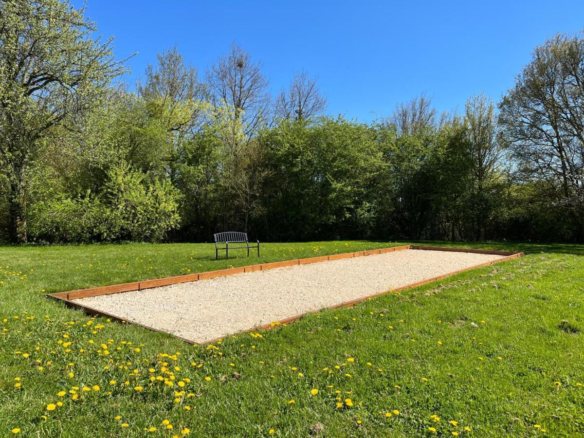 Gite A L'Oree Du Pre Villiers-Saint-Benoit Exteriör bild